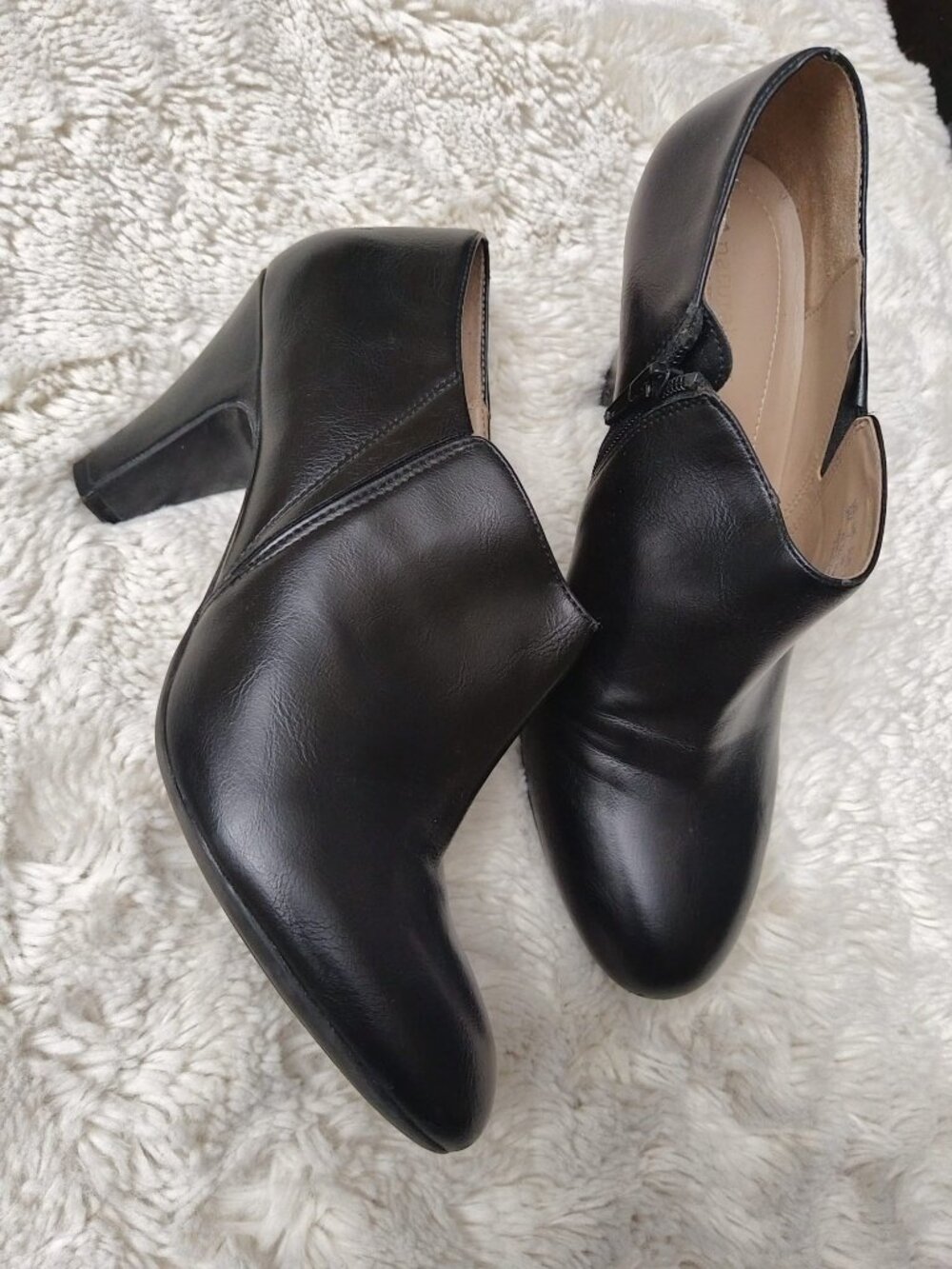 Naturalizer Lunic N5 Comfort Black Ankle Booties Side Zip Womens Size 9M